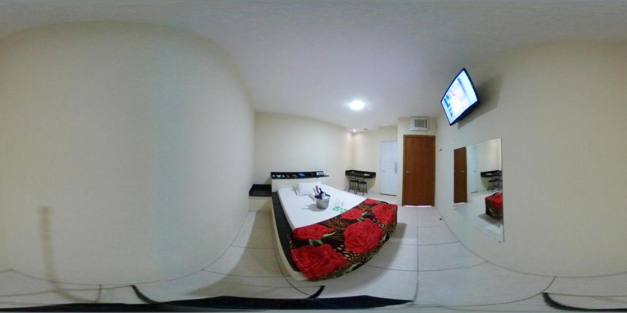 Quarto Standard com Cama de Casal ou 2 de Solteiro