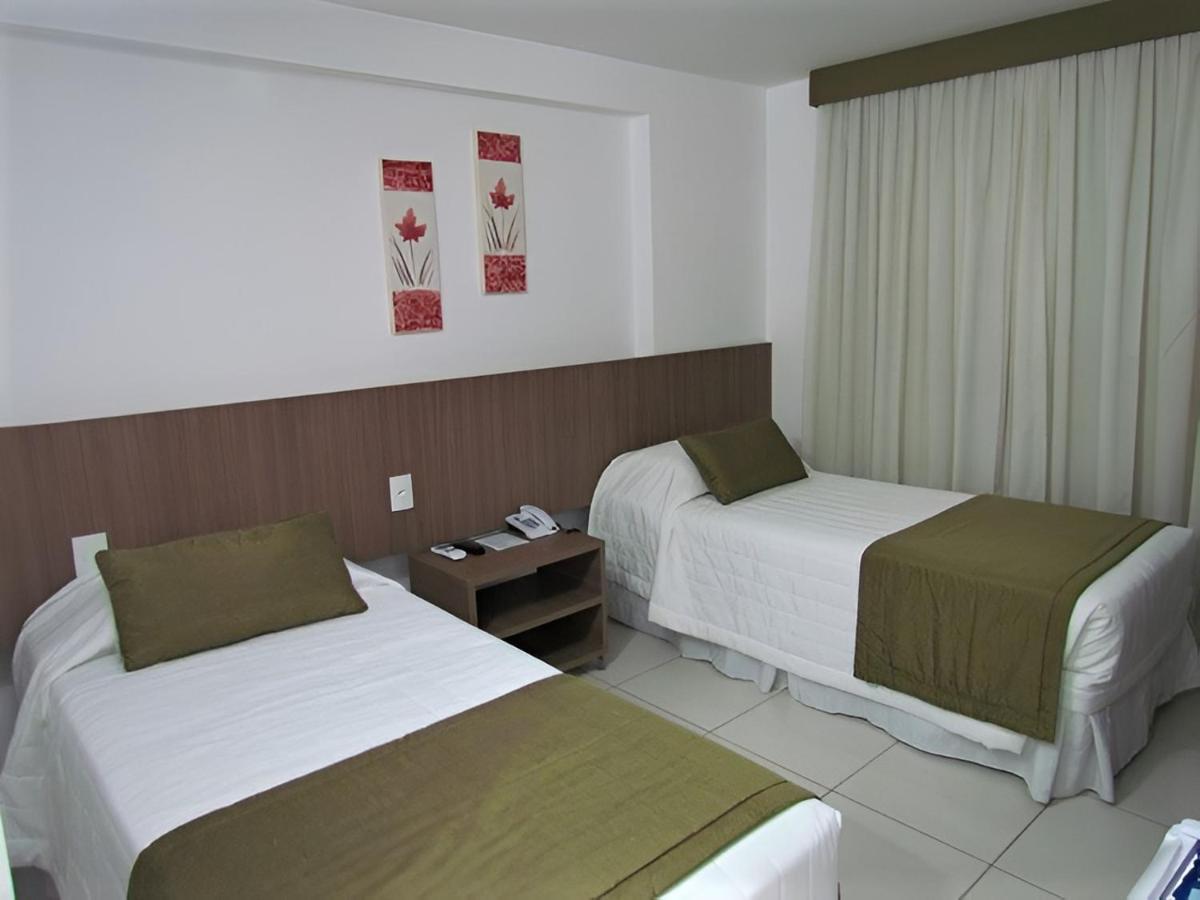 Twin Room,1498782325:JPEG