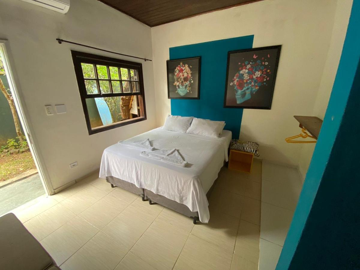 Quarto Duplo com Banheiro Privativo