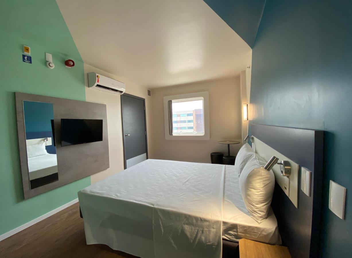 Quarto Duplo Standard