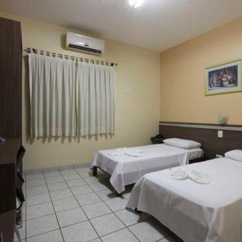 Quarto Duplo