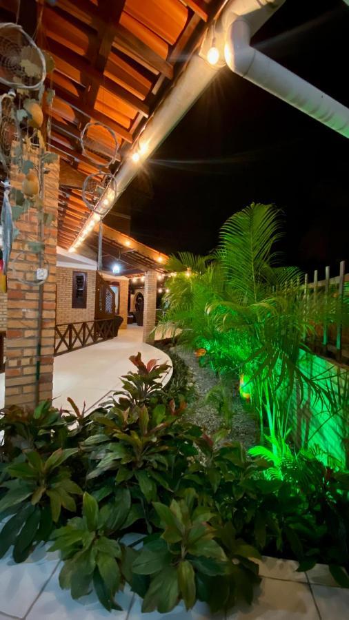 Suíte Júnior com Vista do Jardim