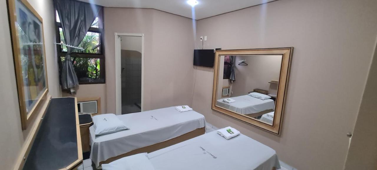 Quarto Standard com 2 Camas de Solteiro