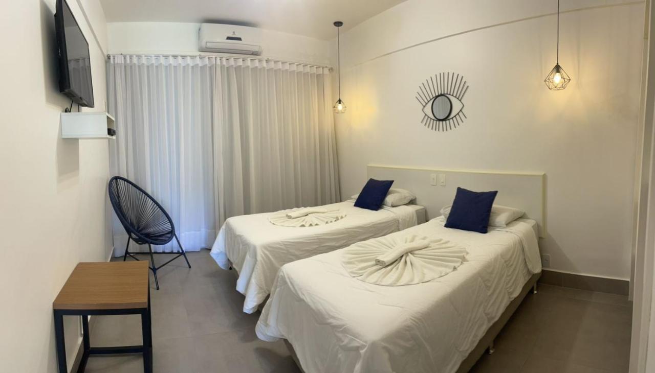 Twin Room,1323254560:JPEG