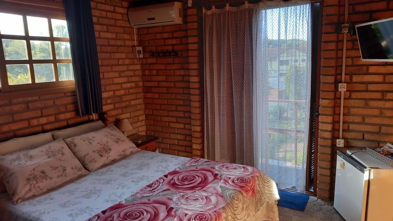 Quarto Duplo com Varanda