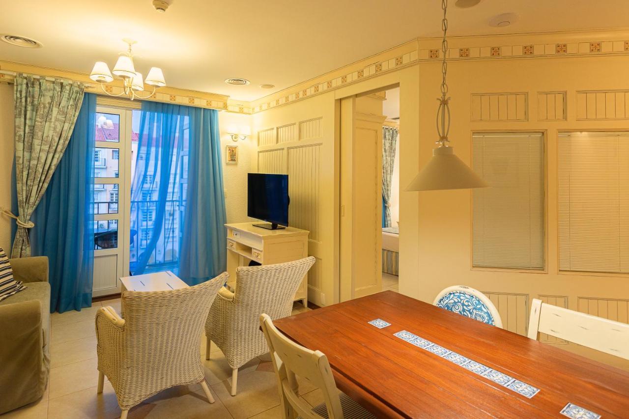 Suite with Pool View