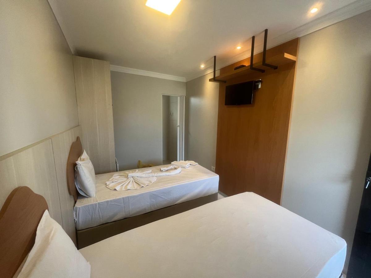 Quarto Standard com 2 Camas de Solteiro