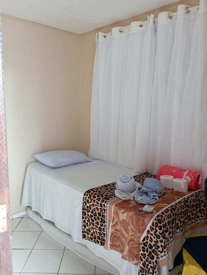 Quarto Individual com Banheiro Privativo Externo