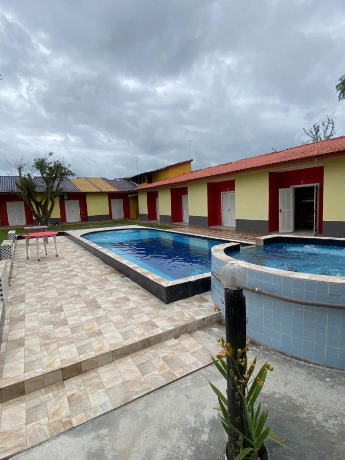Quarto Quádruplo com Banheiro Privativo