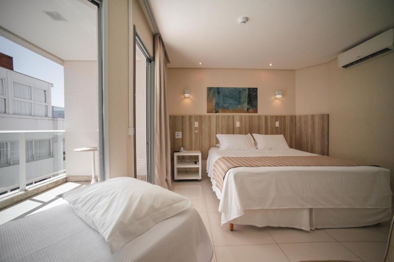 Studio,1403554235:JPEG