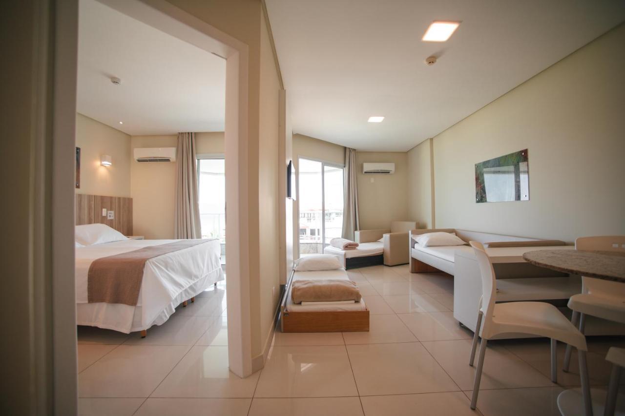 Family Room,1403566058:JPEG