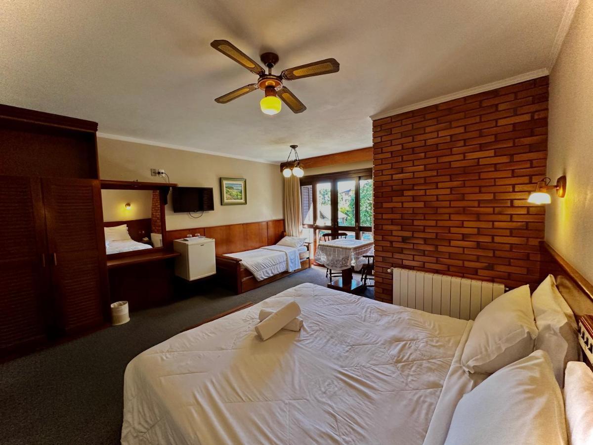 Apartamento com Varanda