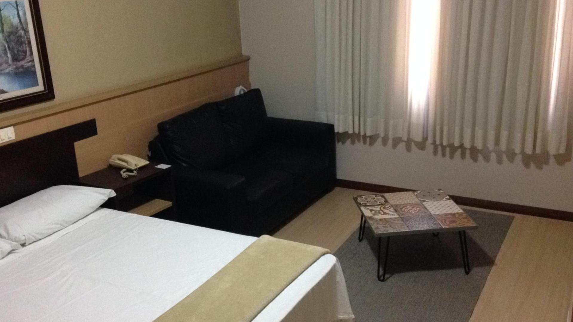 Deluxe Triple Room,744089899:JPEG