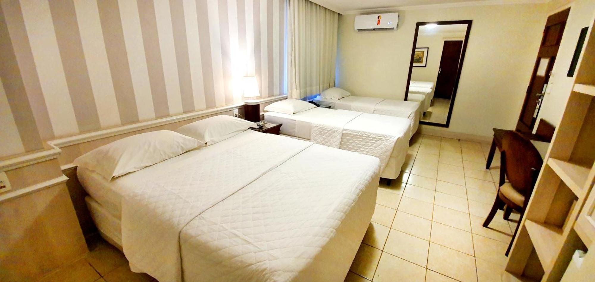 Quarto Quádruplo