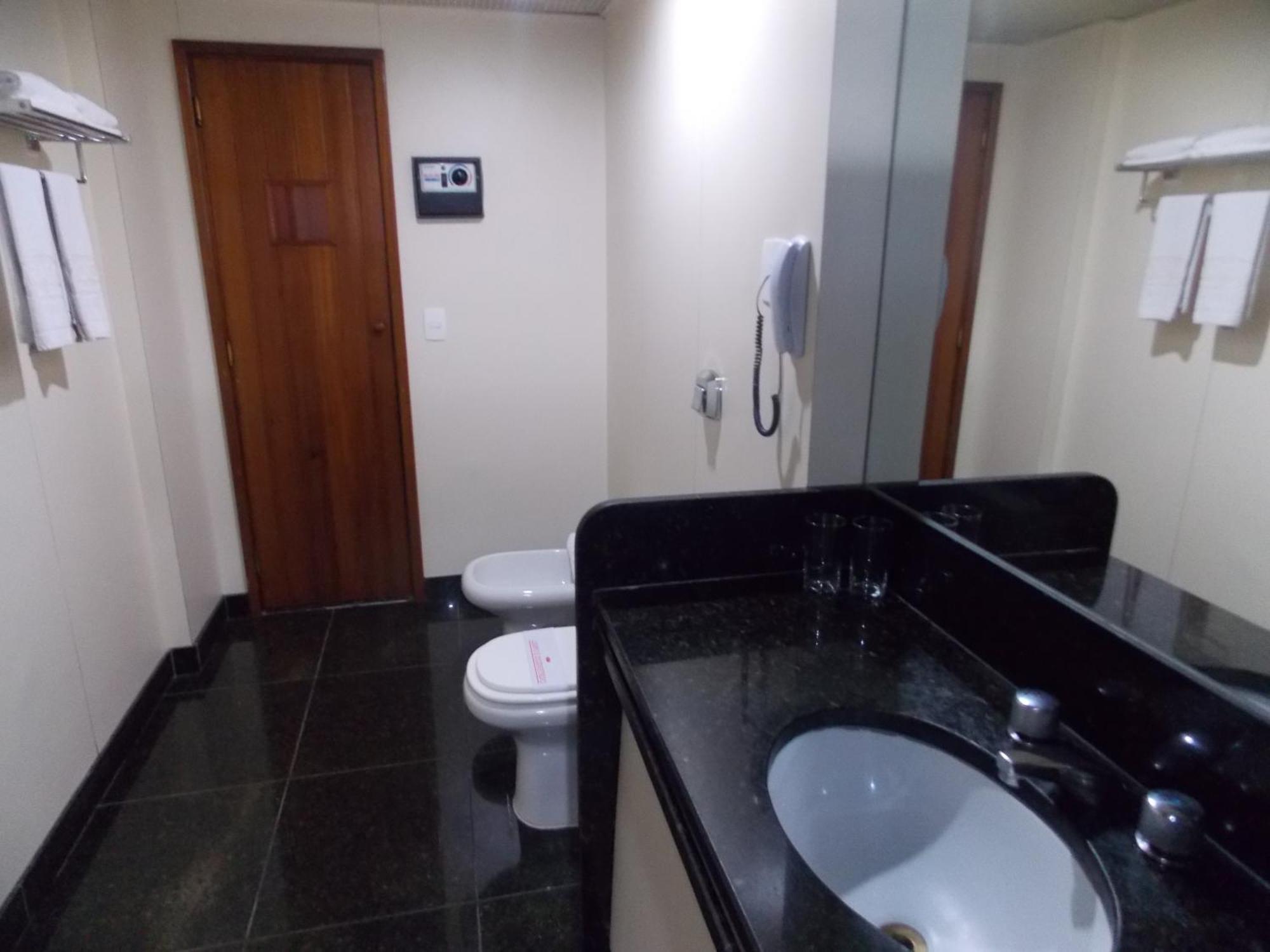 Deluxe Double Room,1710599178:JPEG