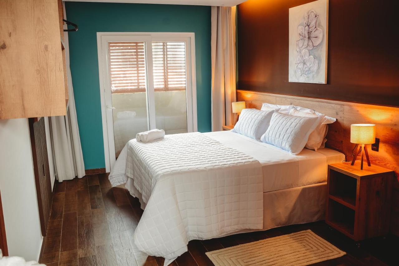 Quarto Duplo
