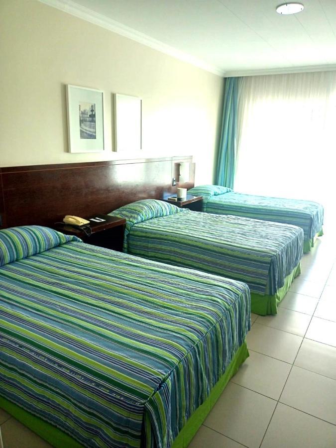 Quarto Triplo Luxo