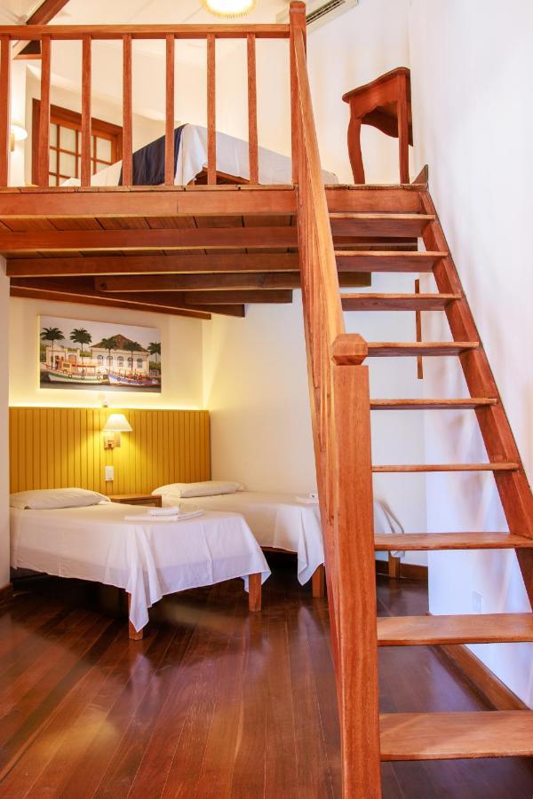 Quarto Quádruplo de Luxo