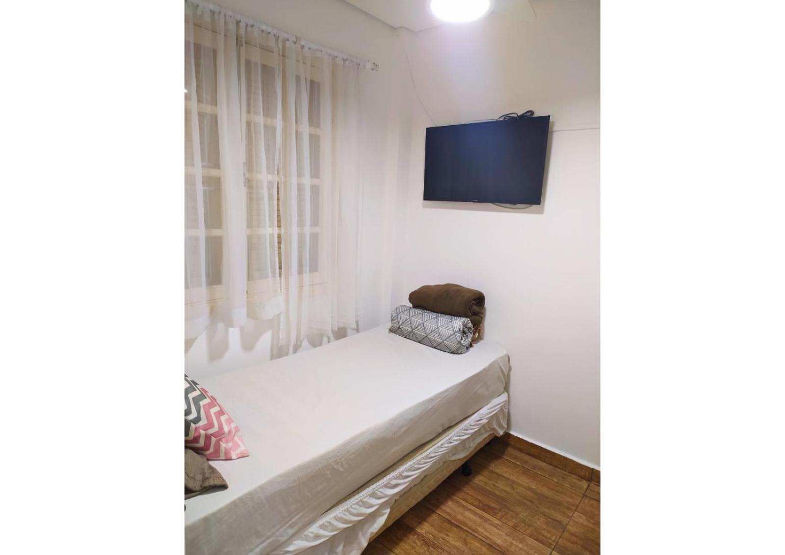 Single Room with Private Bathroom,1500269029:JPEG