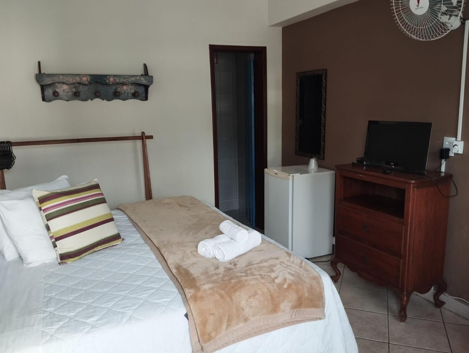 Double or Twin Room Garden View