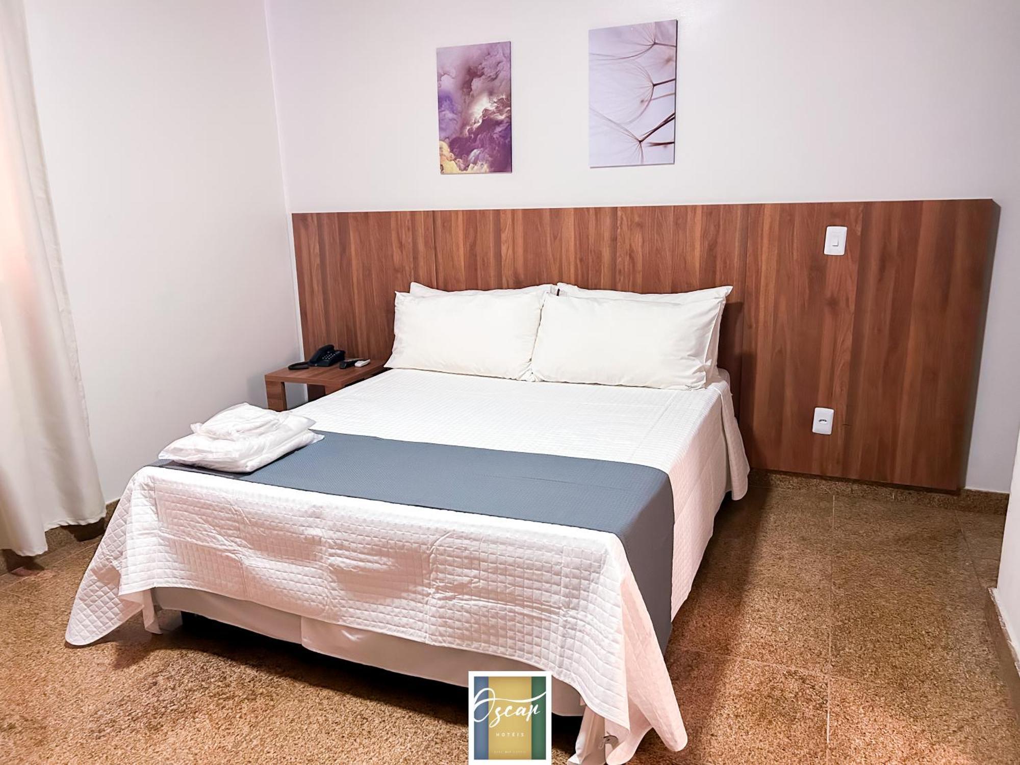 Quarto Deluxe com Cama de Casal ou 2 de Solteiro