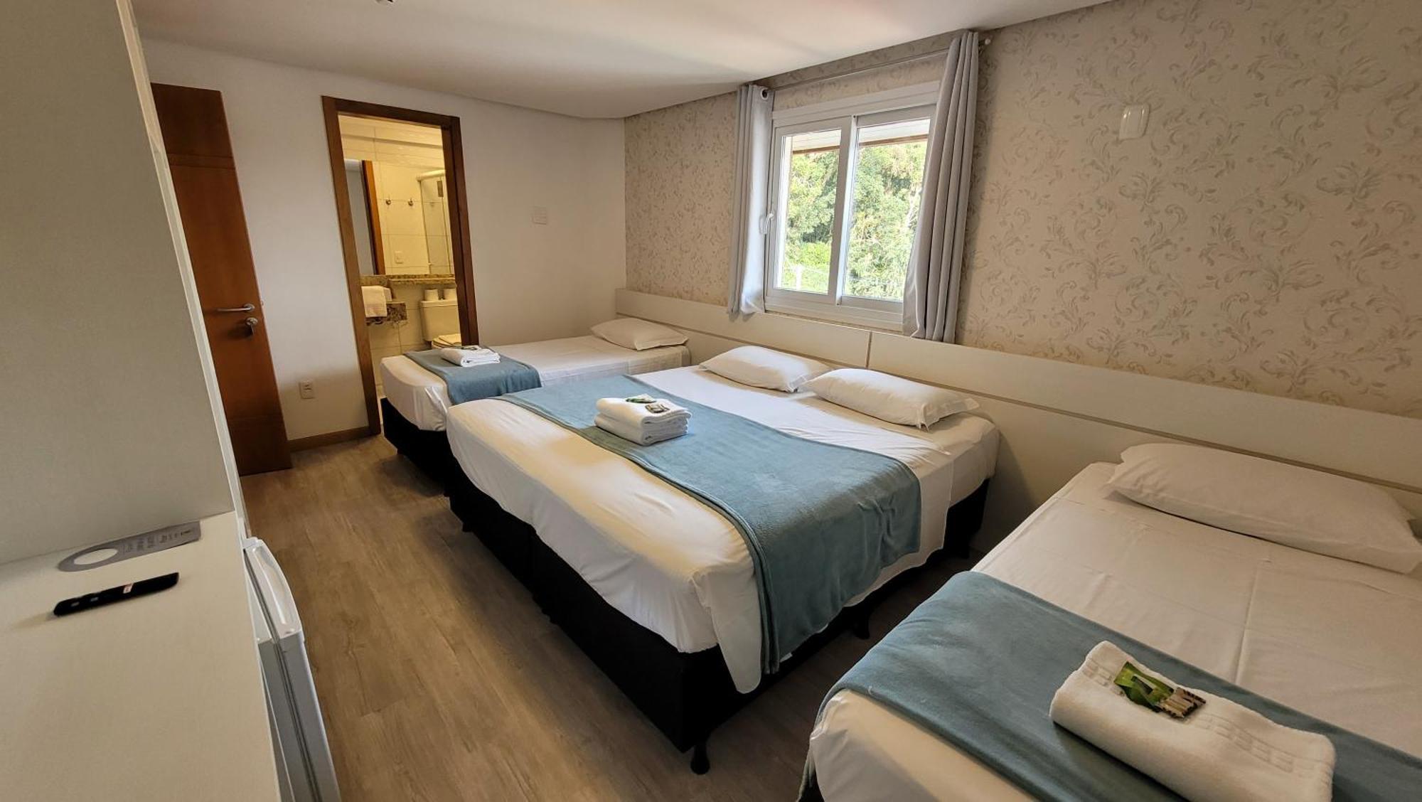 Quarto Luxo Quádruplo