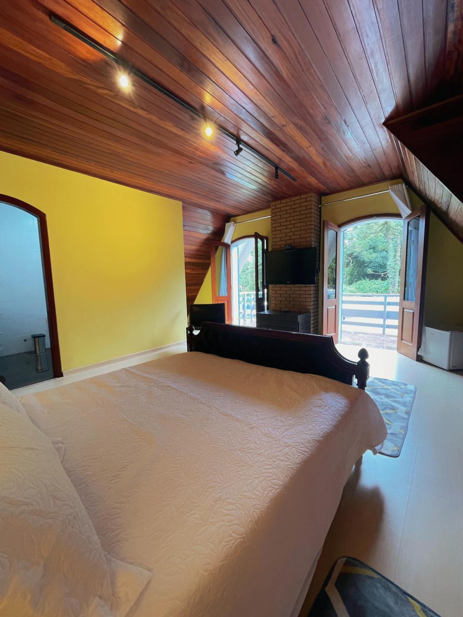 Superior Quadruple Room,1532790238:JPEG