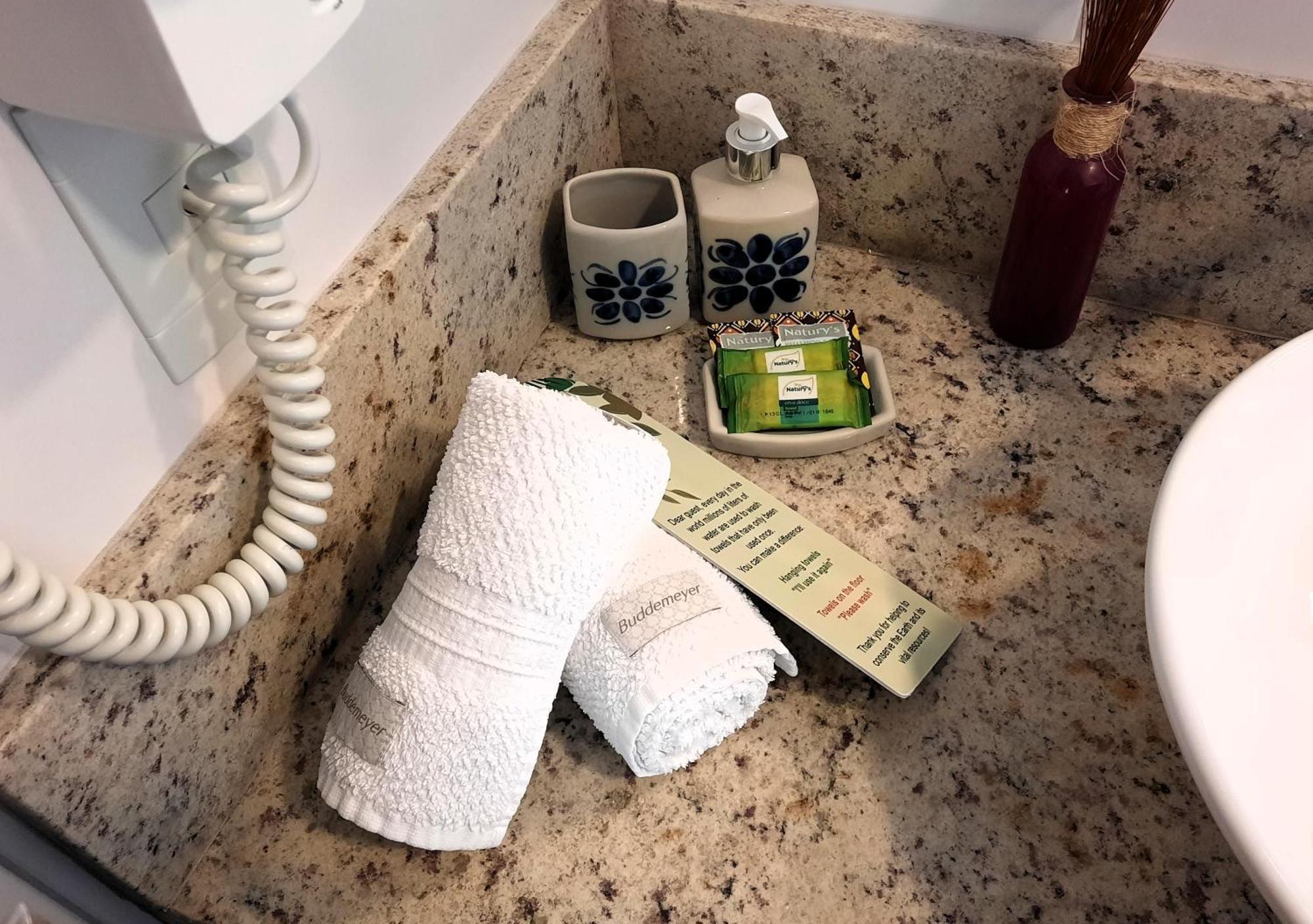 Deluxe Suite,1623696812:JPEG
