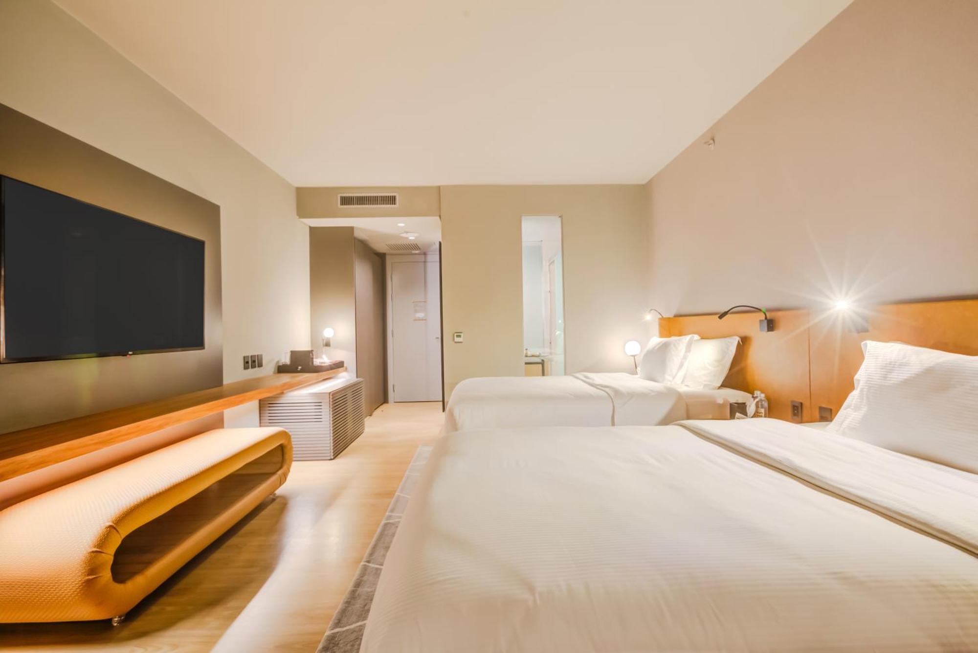 Superior Twin Room,1522965823:JPEG