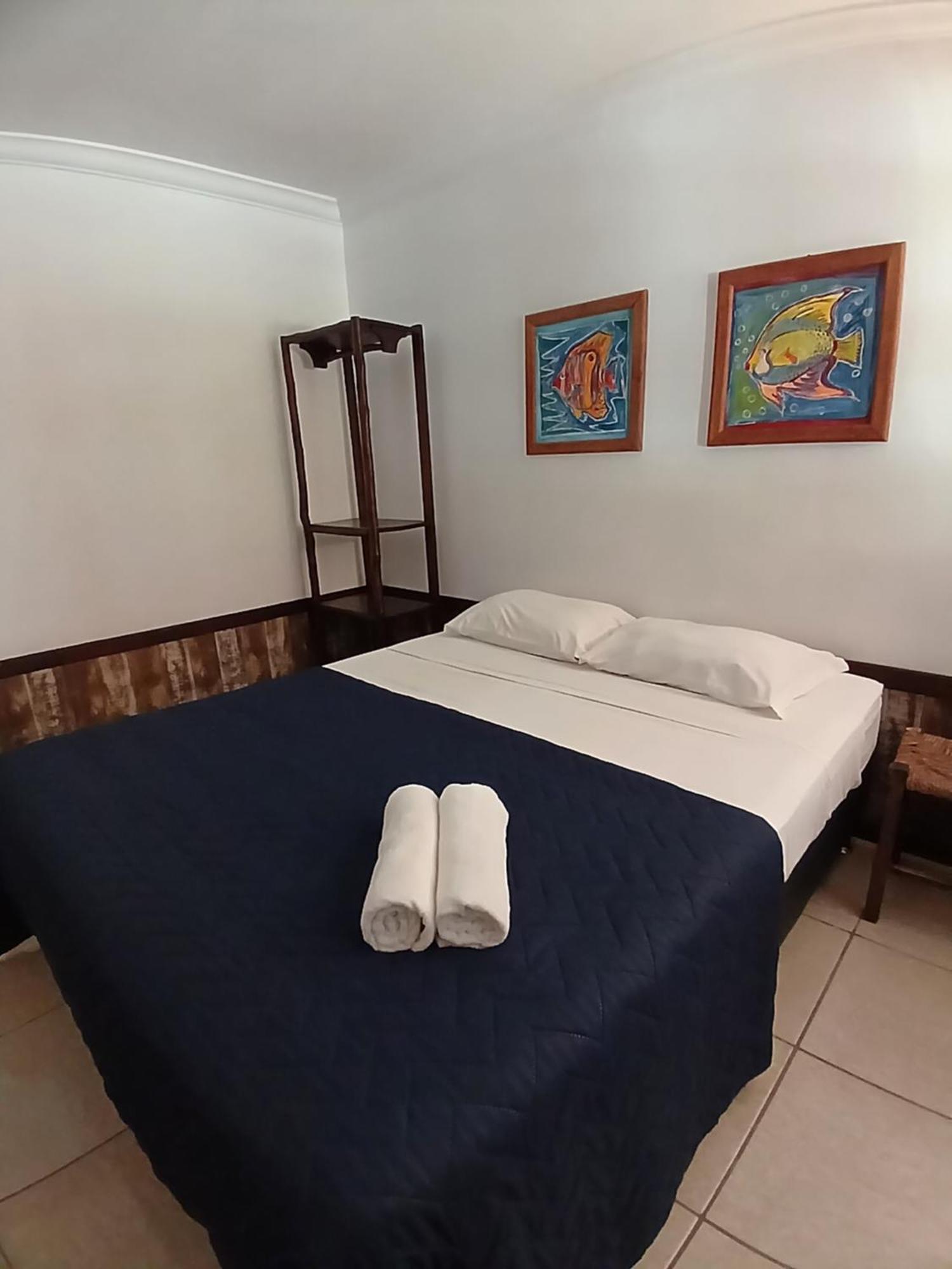 Standard Suite,1532826559:JPEG