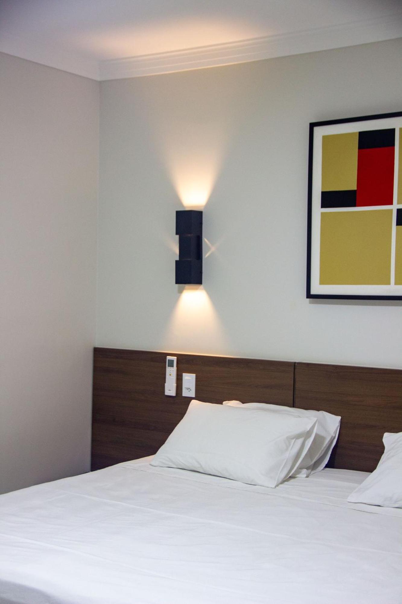 Quarto Duplo