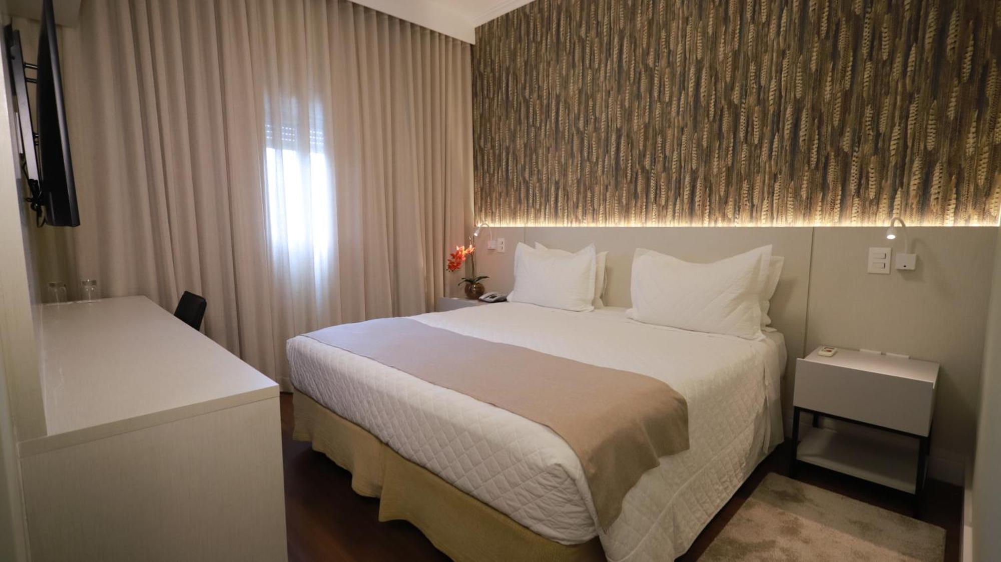 Standard King Room,1559490280:JPEG