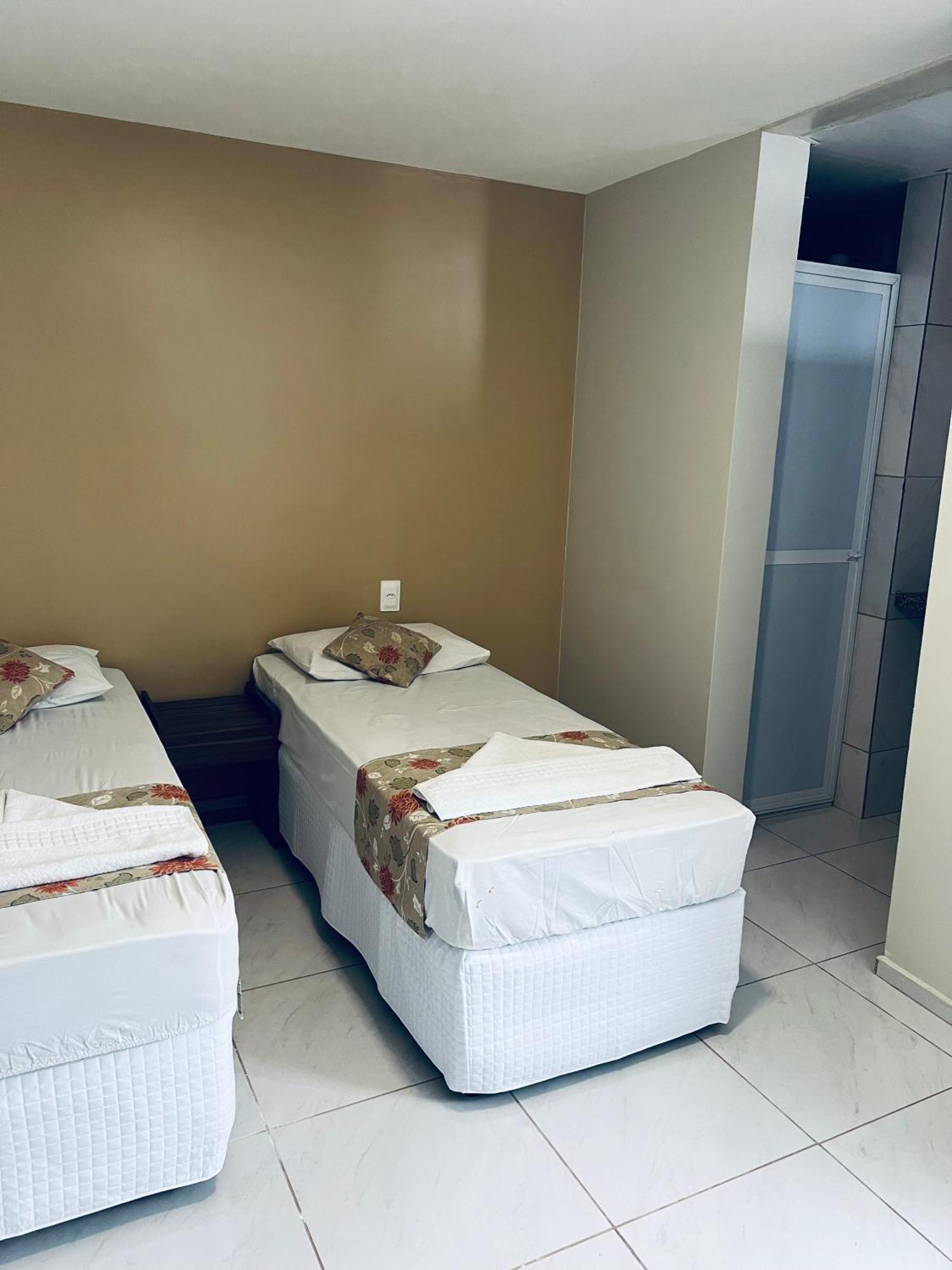 Quarto Econômico sem Frigobar