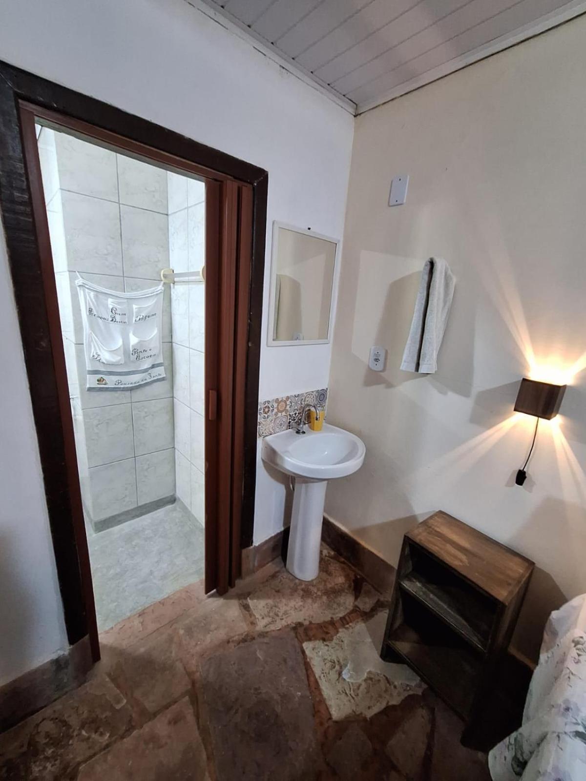 Quarto Duplo Clássico com Varanda