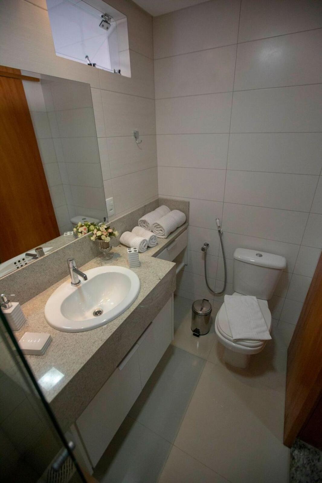 Apartamento com Varanda