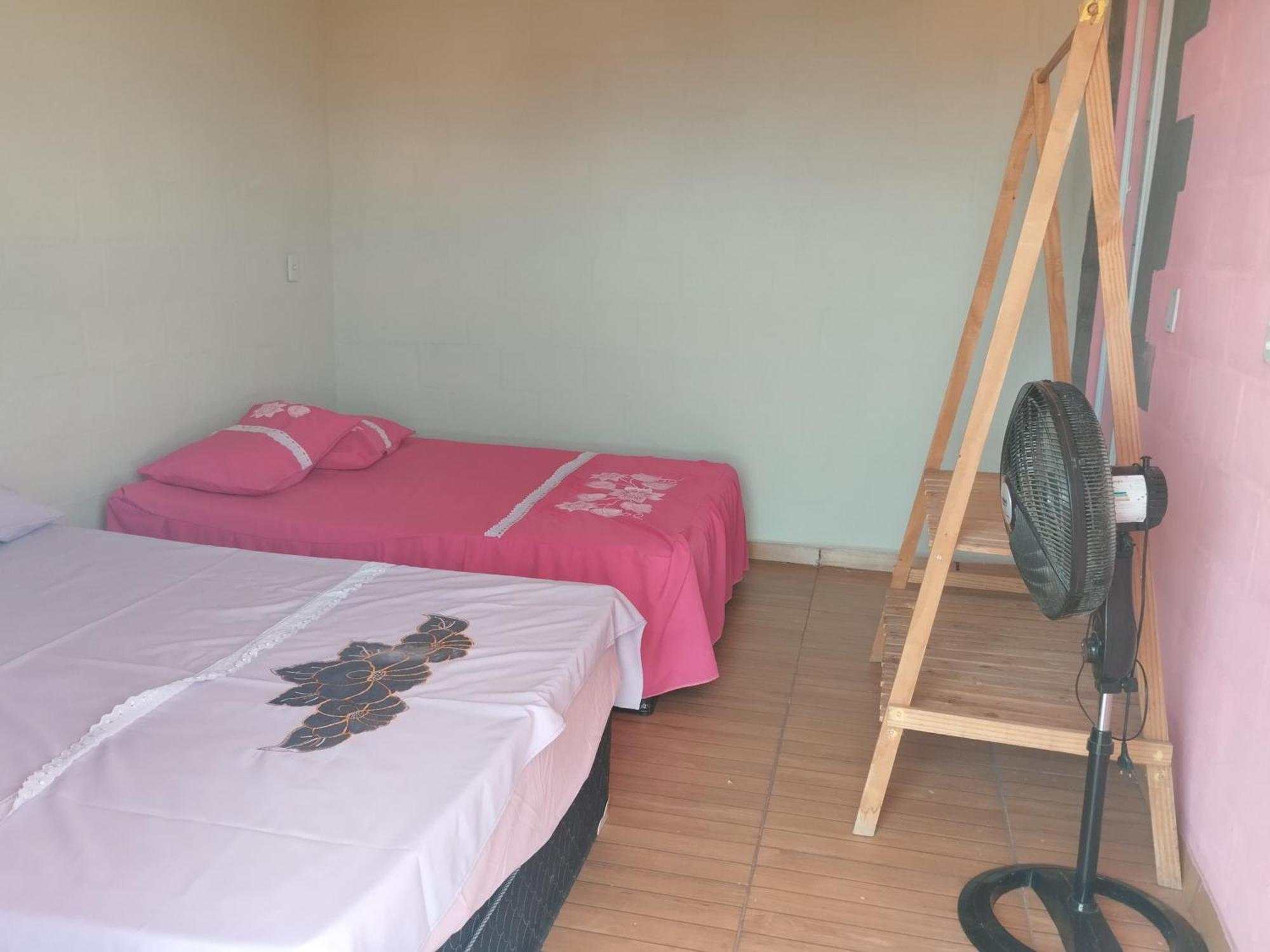 Quarto Triplo Básico
