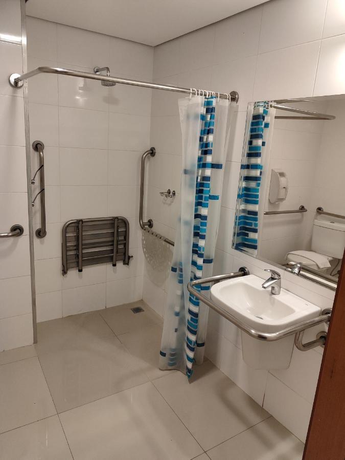 Twin Room - Disability Access,1544972194:JPEG