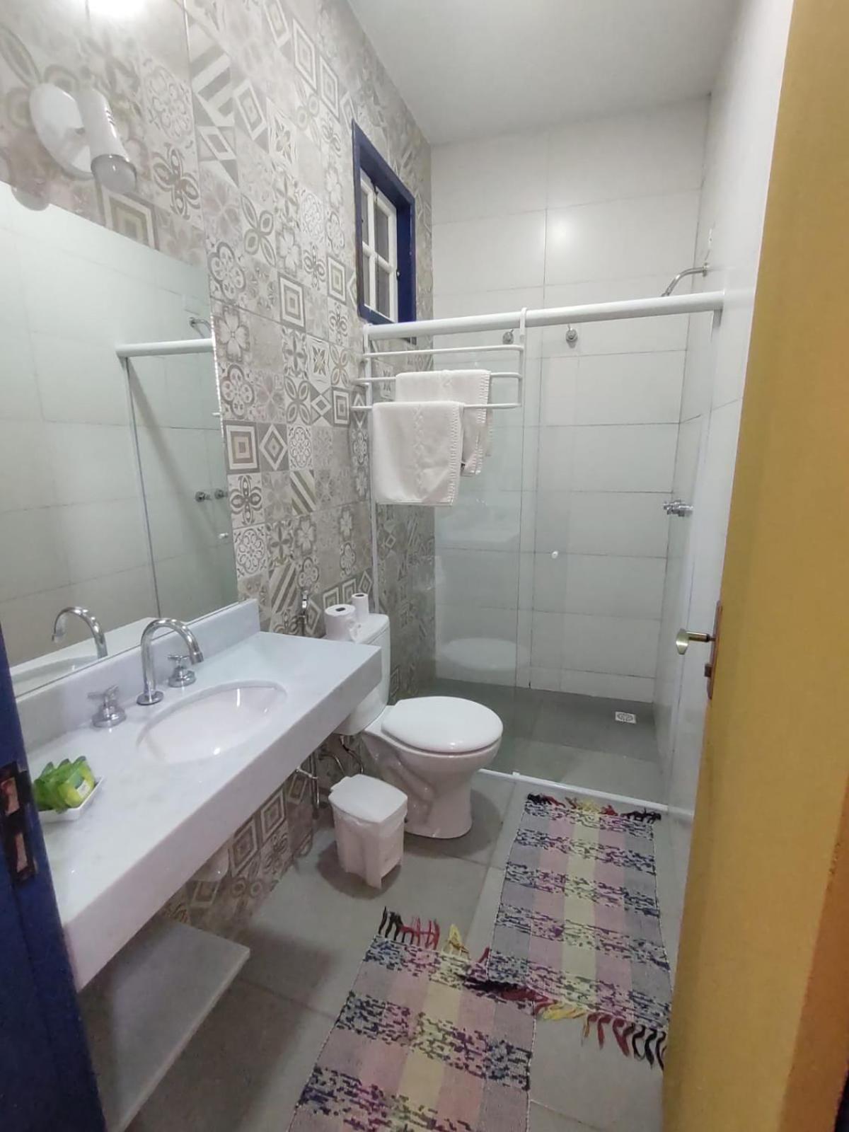 Standard Queen Room,1545671212:JPEG
