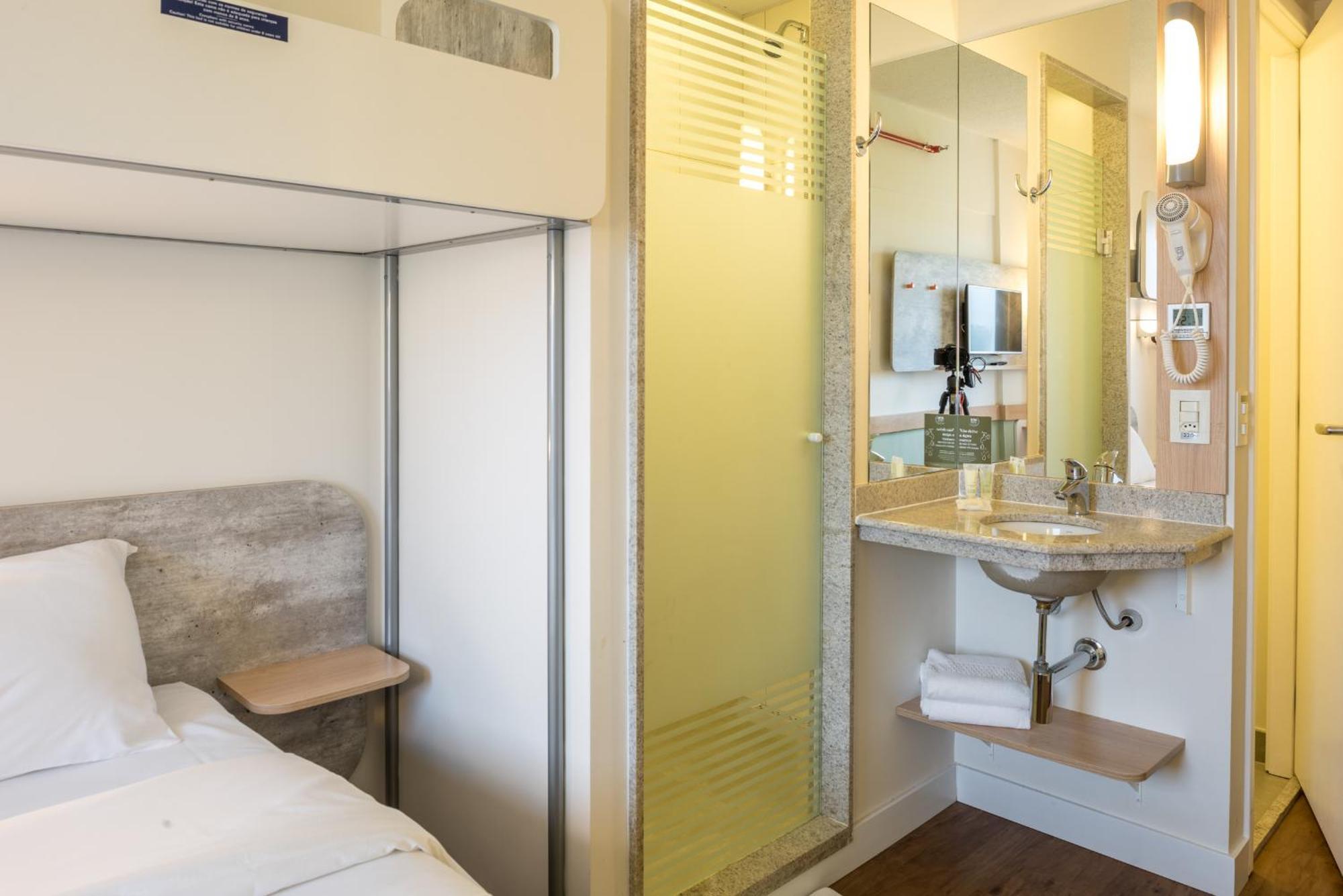 Double Room - 1 Double Bed and 1 Bunk Bed,1739510356:JPEG