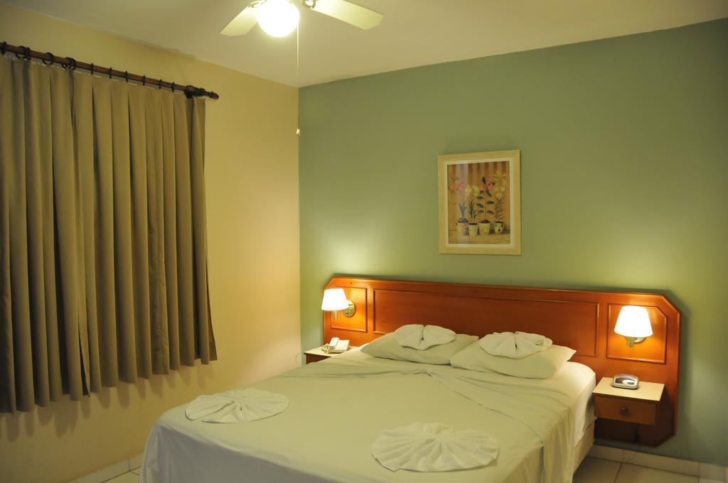 Quarto Triplo Standard