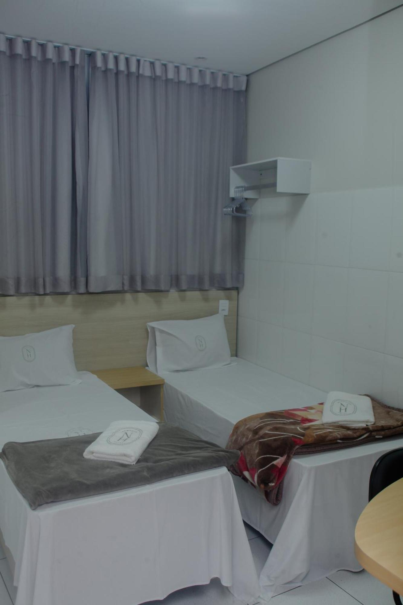 Quarto Deluxe com 2 Camas de Solteiro
