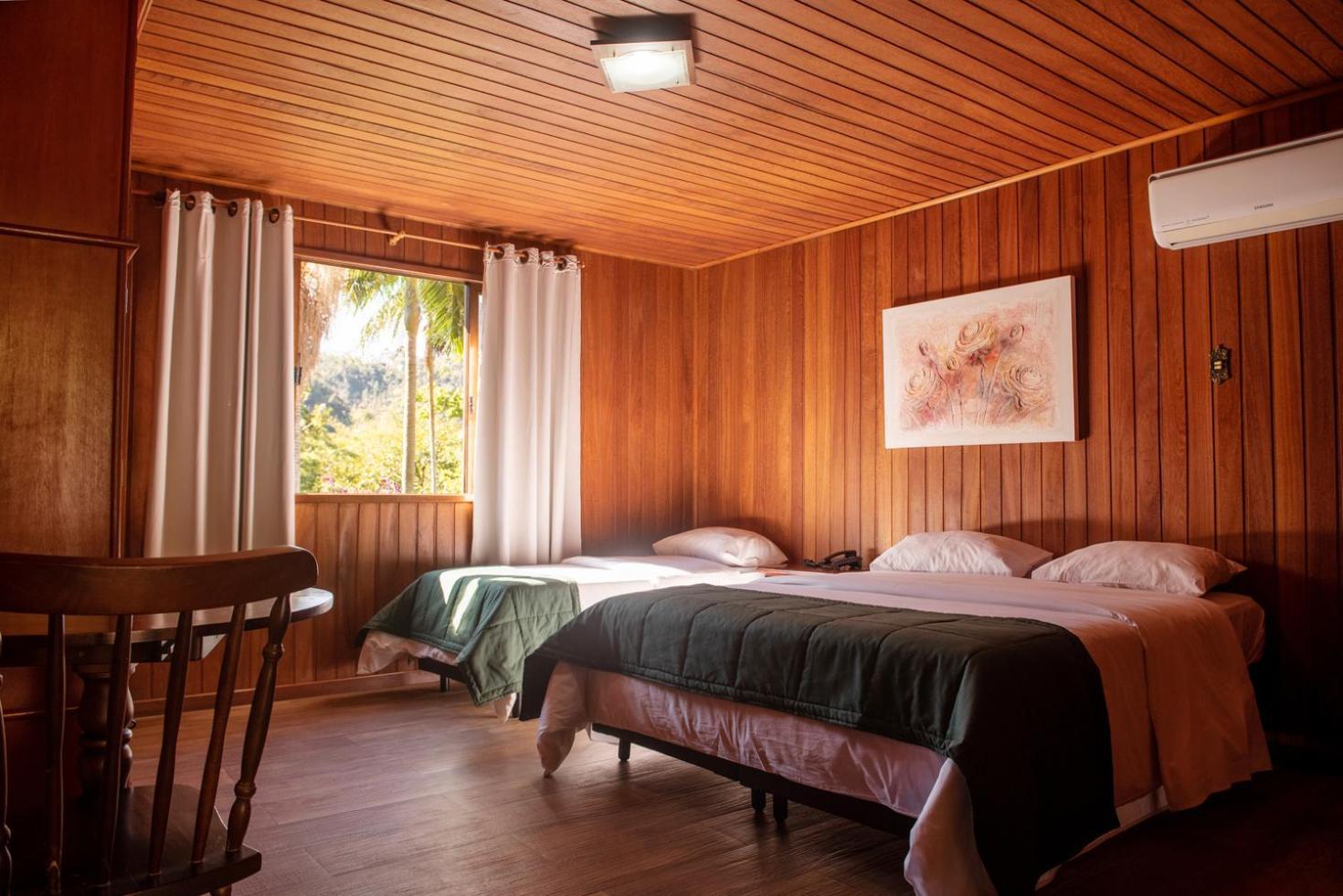Quarto Triplo Standard