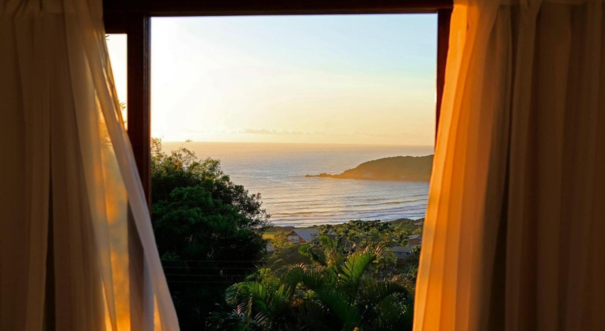 Suíte Deluxe com Vista do Mar
