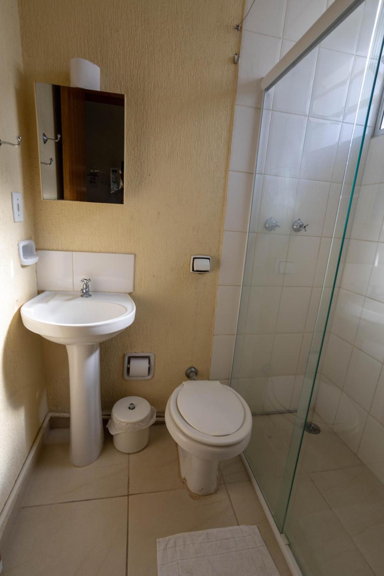 Standard Studio,1576768283:JPEG