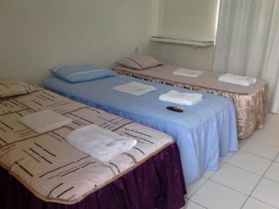 Quarto Triplo com Ar-condicionado