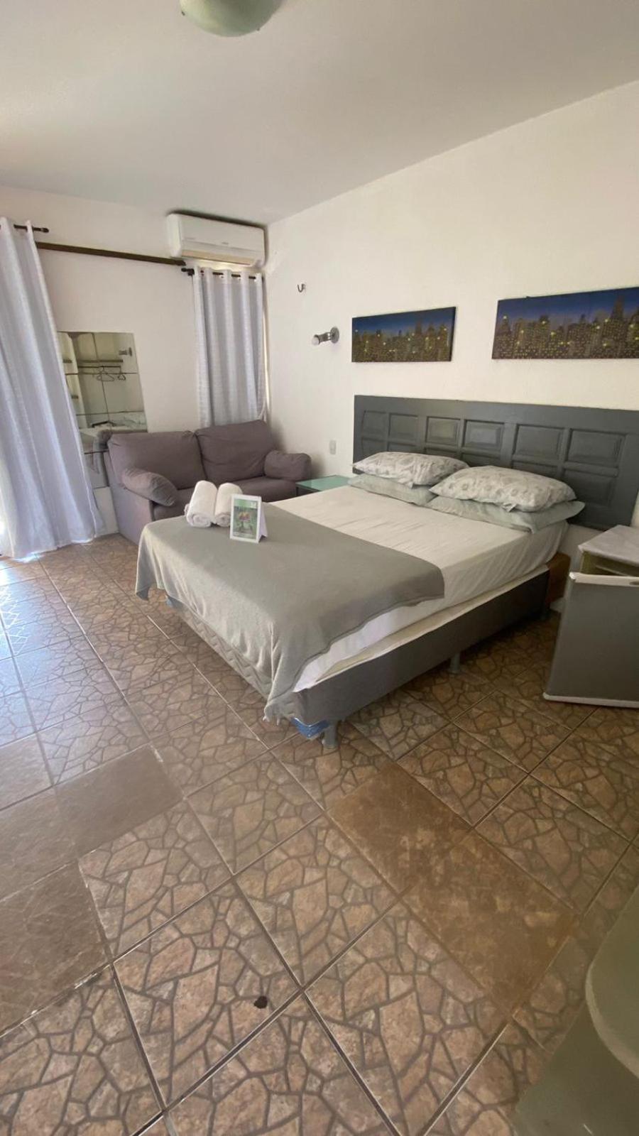 Quarto Duplo Clássico com Varanda