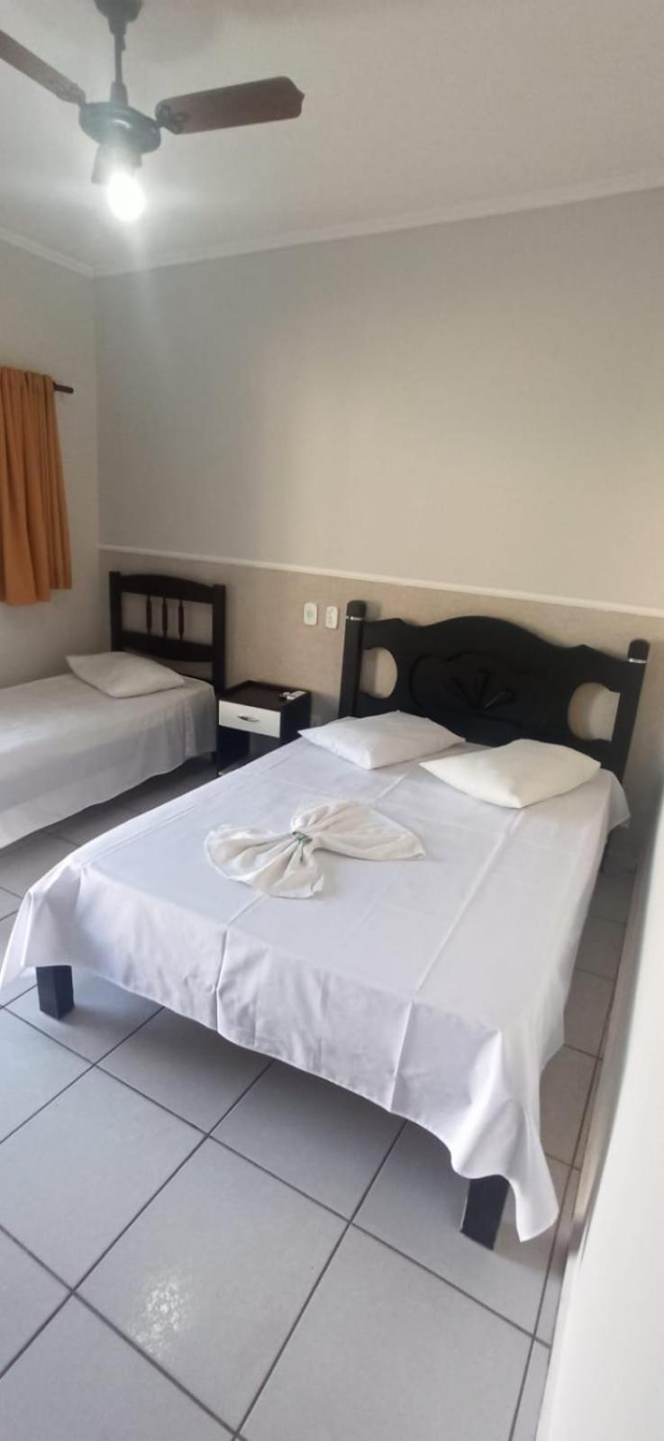 Quarto Triplo Econômico