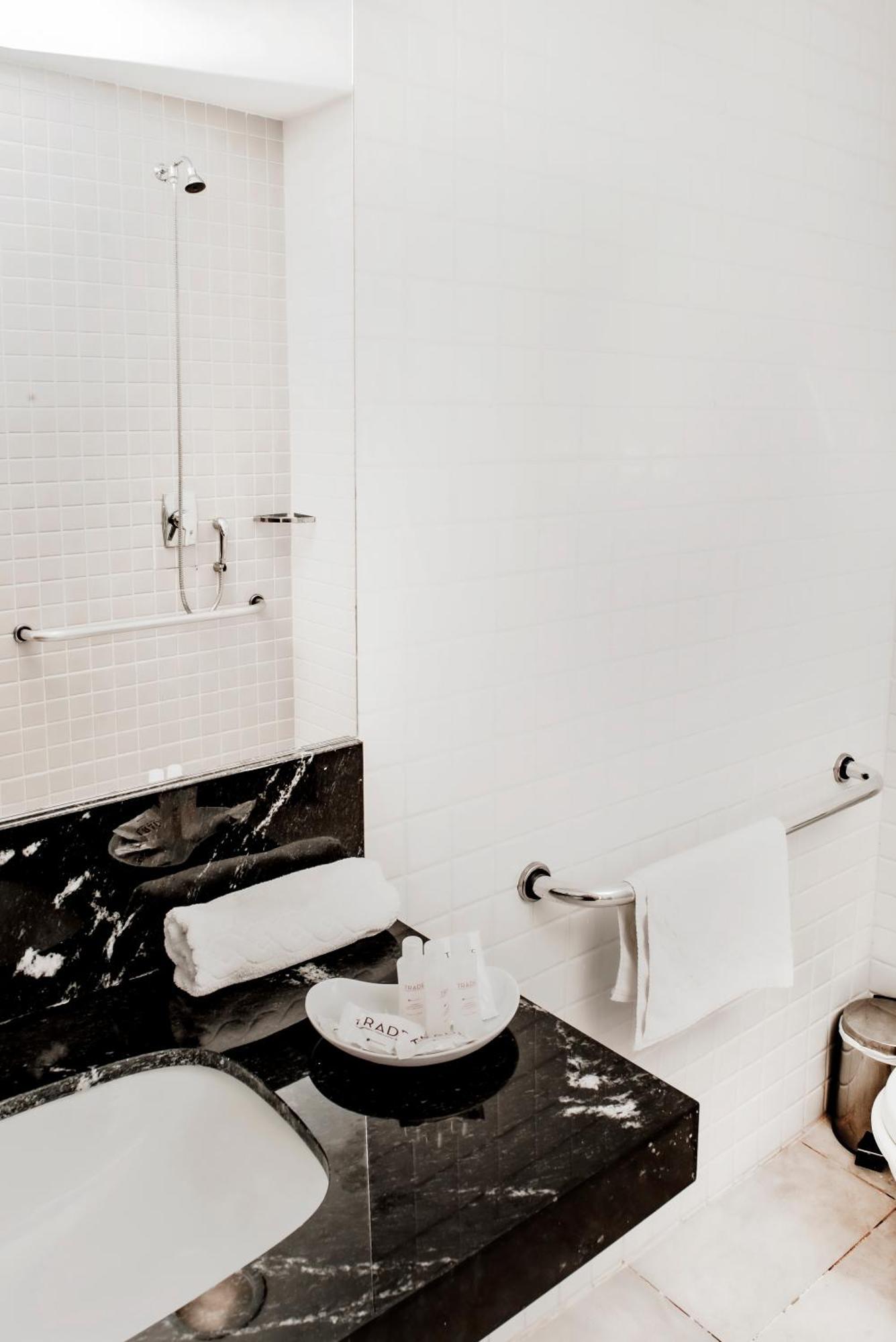 Quadruple Room Disability Access,1742913754:JPEG