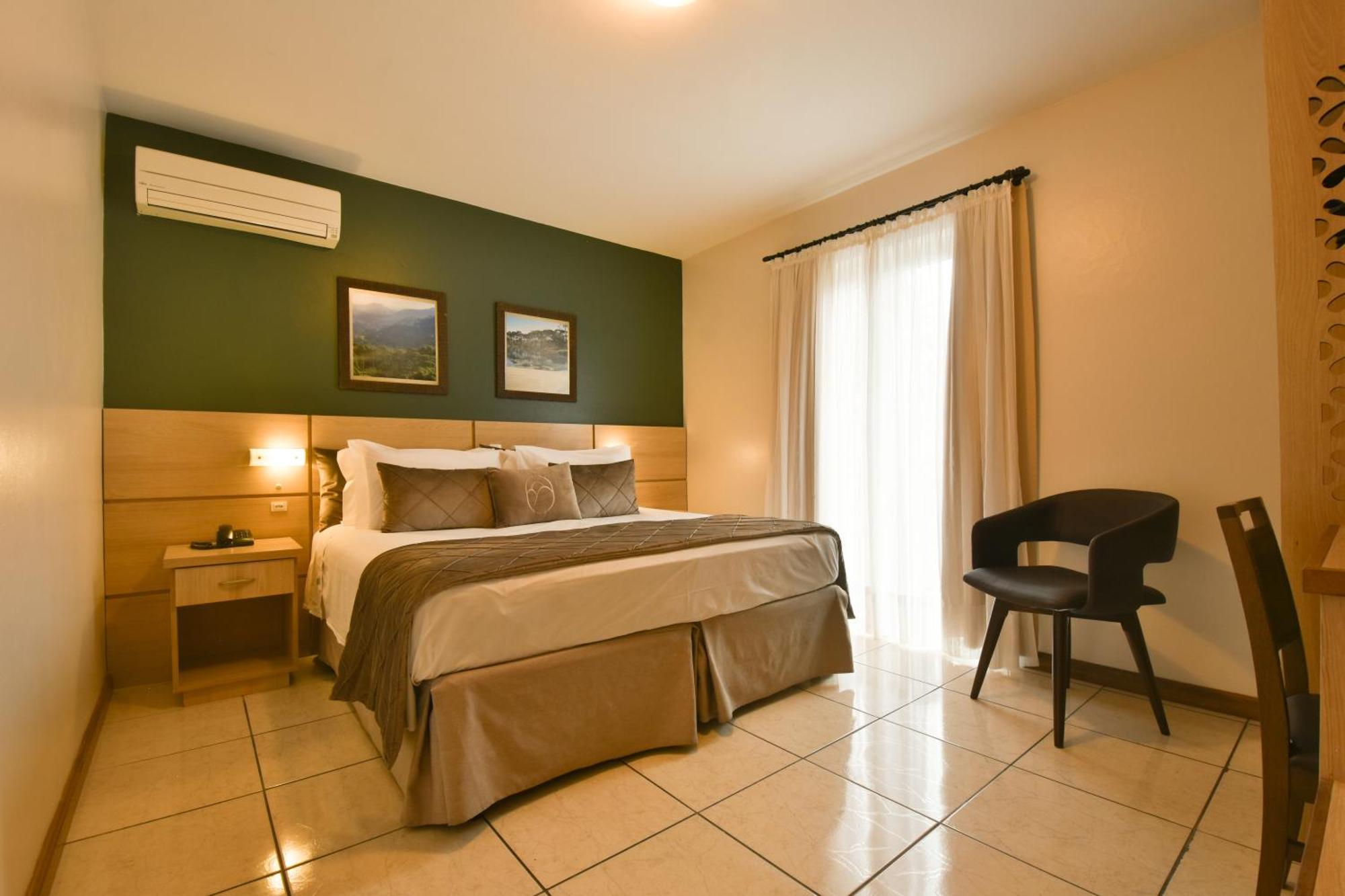 Deluxe Double Room,1589568295:JPEG