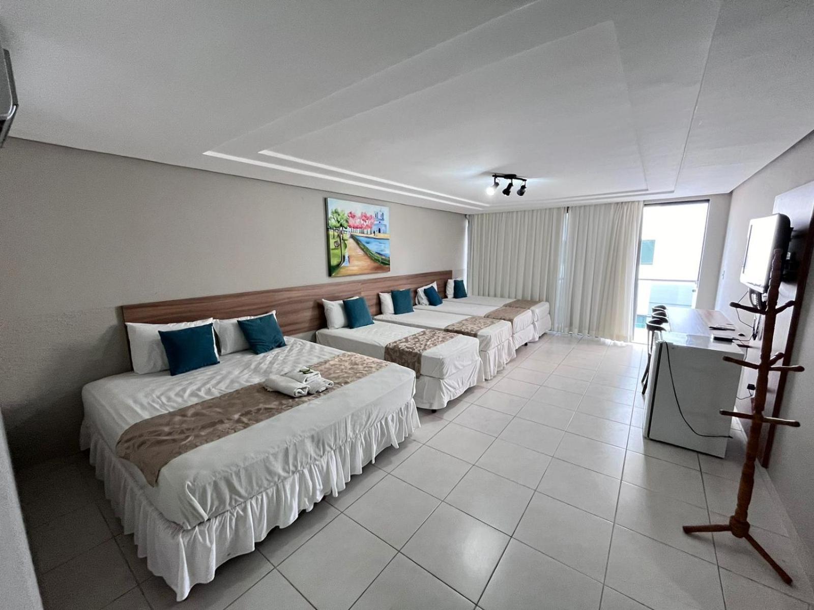 Quarto Família com Varanda